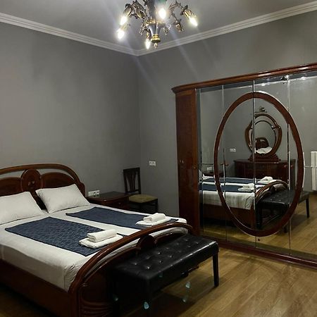 באטומי Apartment Anzi מראה חיצוני תמונה
