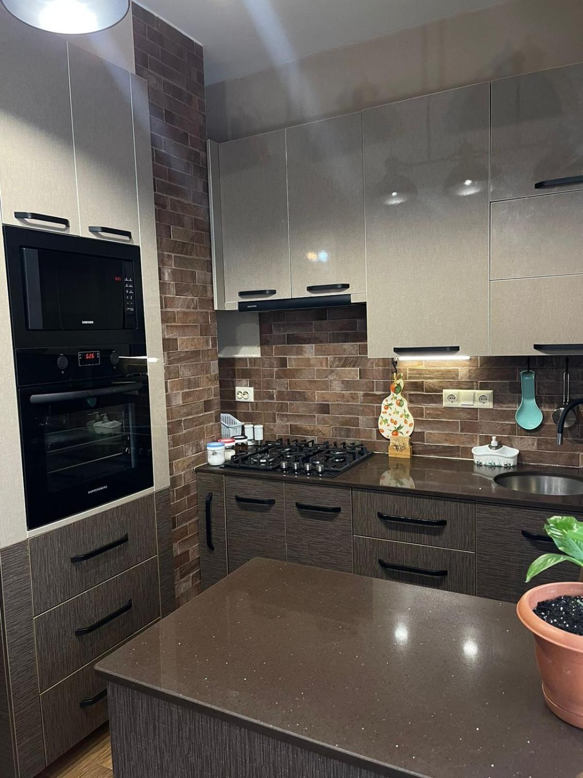 באטומי Apartment Anzi מראה חיצוני תמונה