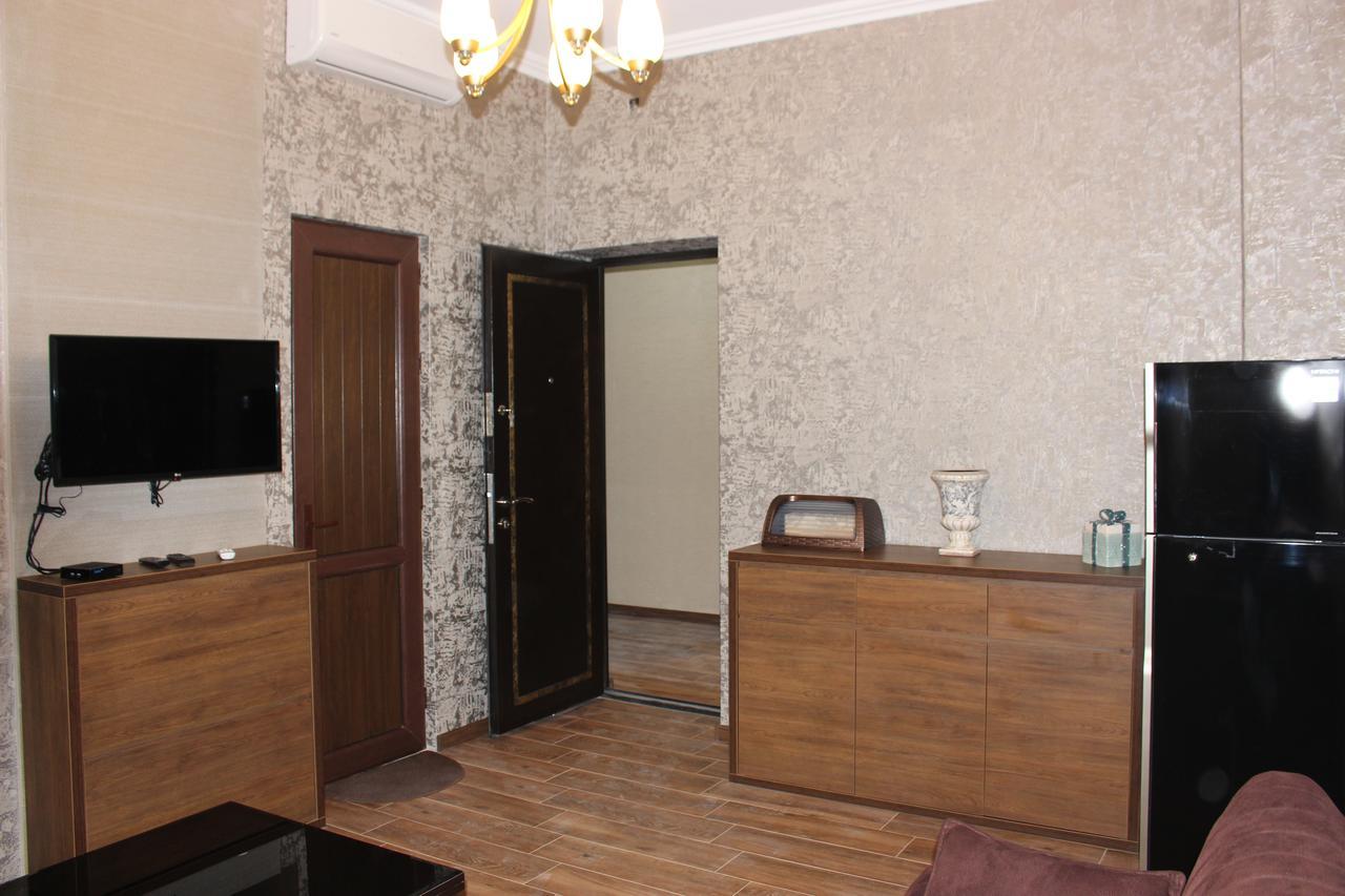באטומי Apartment Anzi מראה חיצוני תמונה