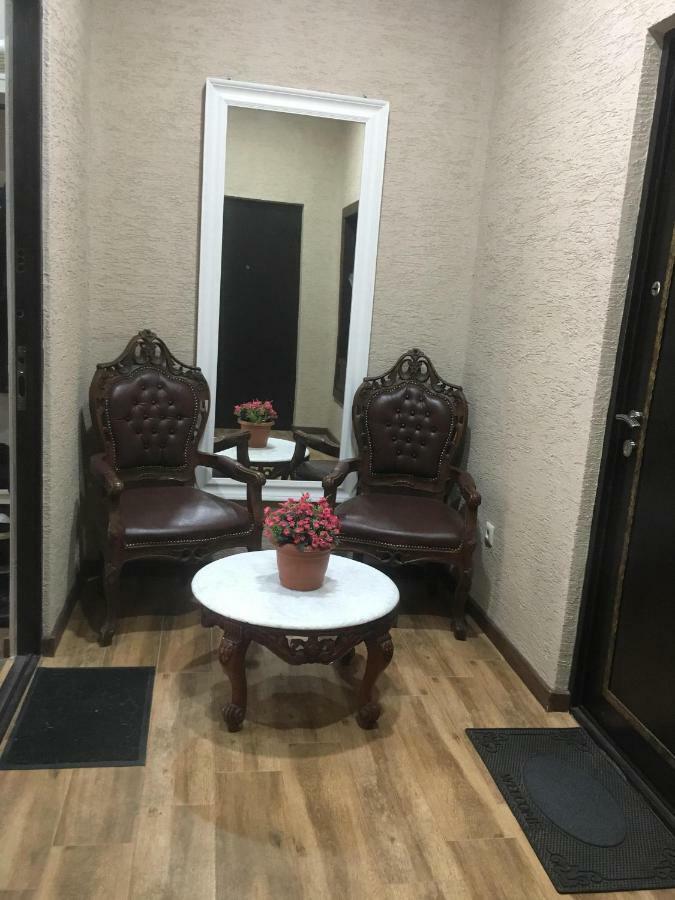 באטומי Apartment Anzi מראה חיצוני תמונה