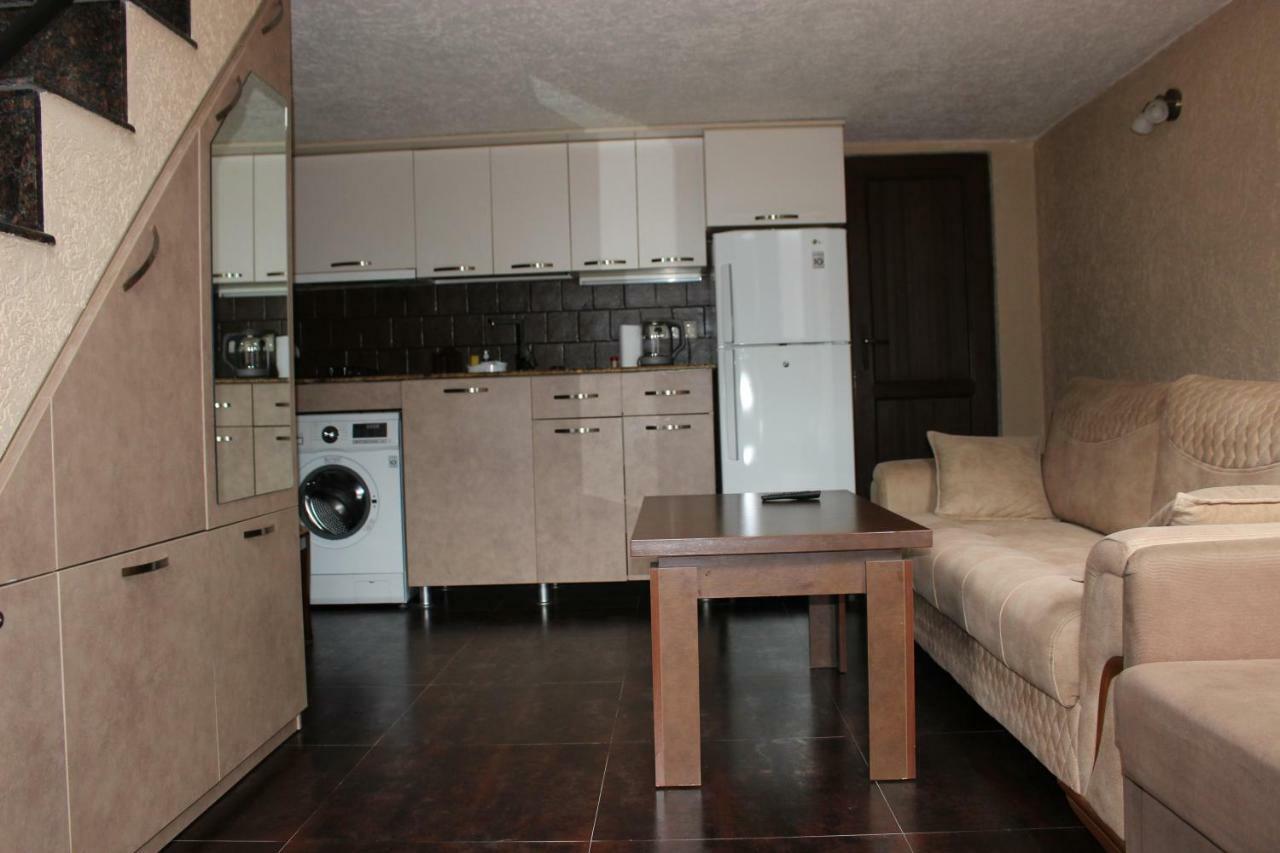 באטומי Apartment Anzi מראה חיצוני תמונה