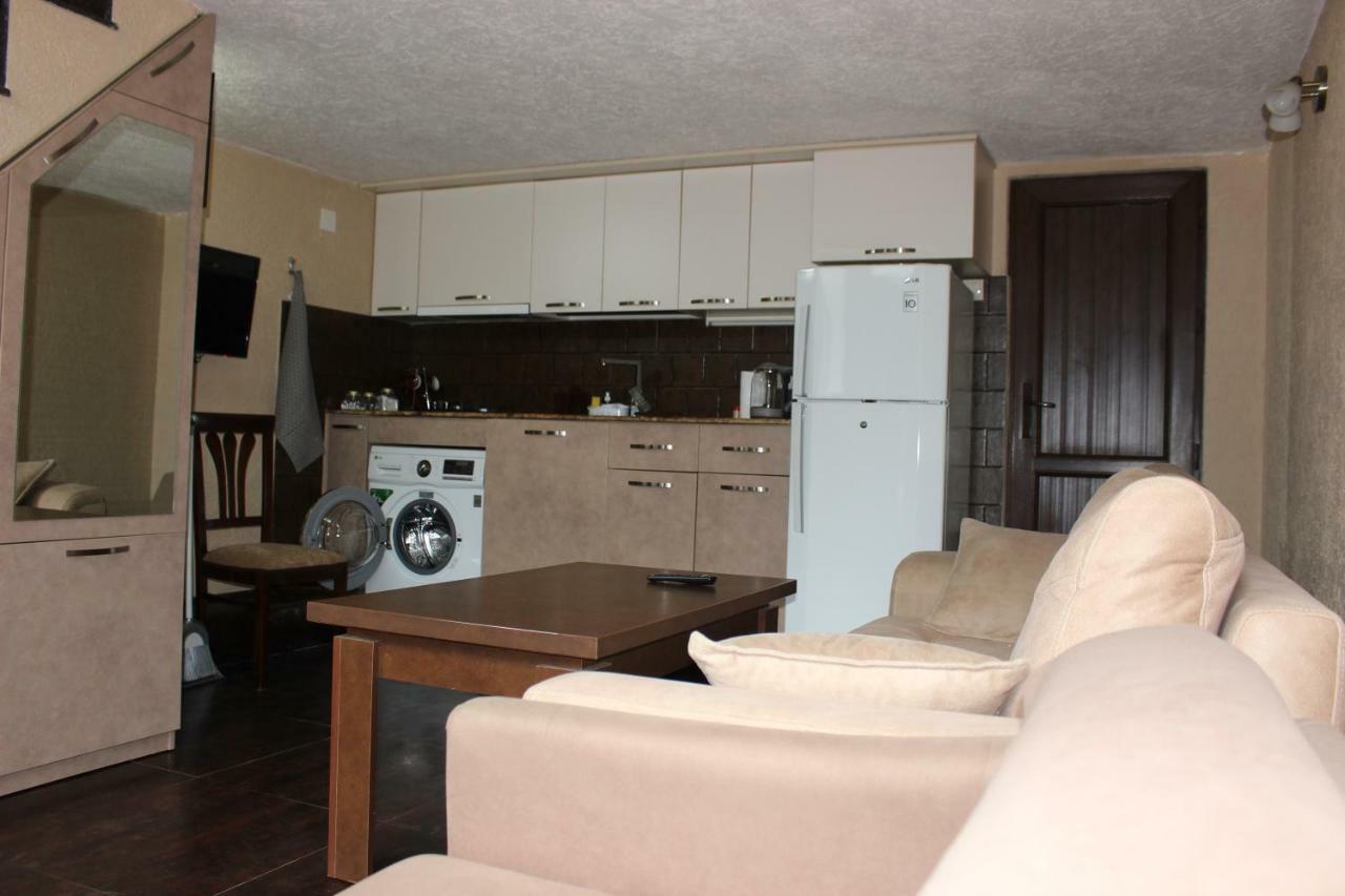 באטומי Apartment Anzi מראה חיצוני תמונה